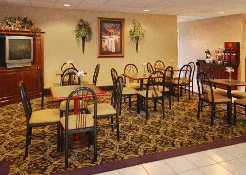 Comfort Suites Airport Columbus Restaurant foto
